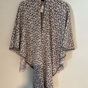 Parkhurst Leopard Print Wrap Cape Shawl Sweater Soft Stretchy One Size $99 NWT